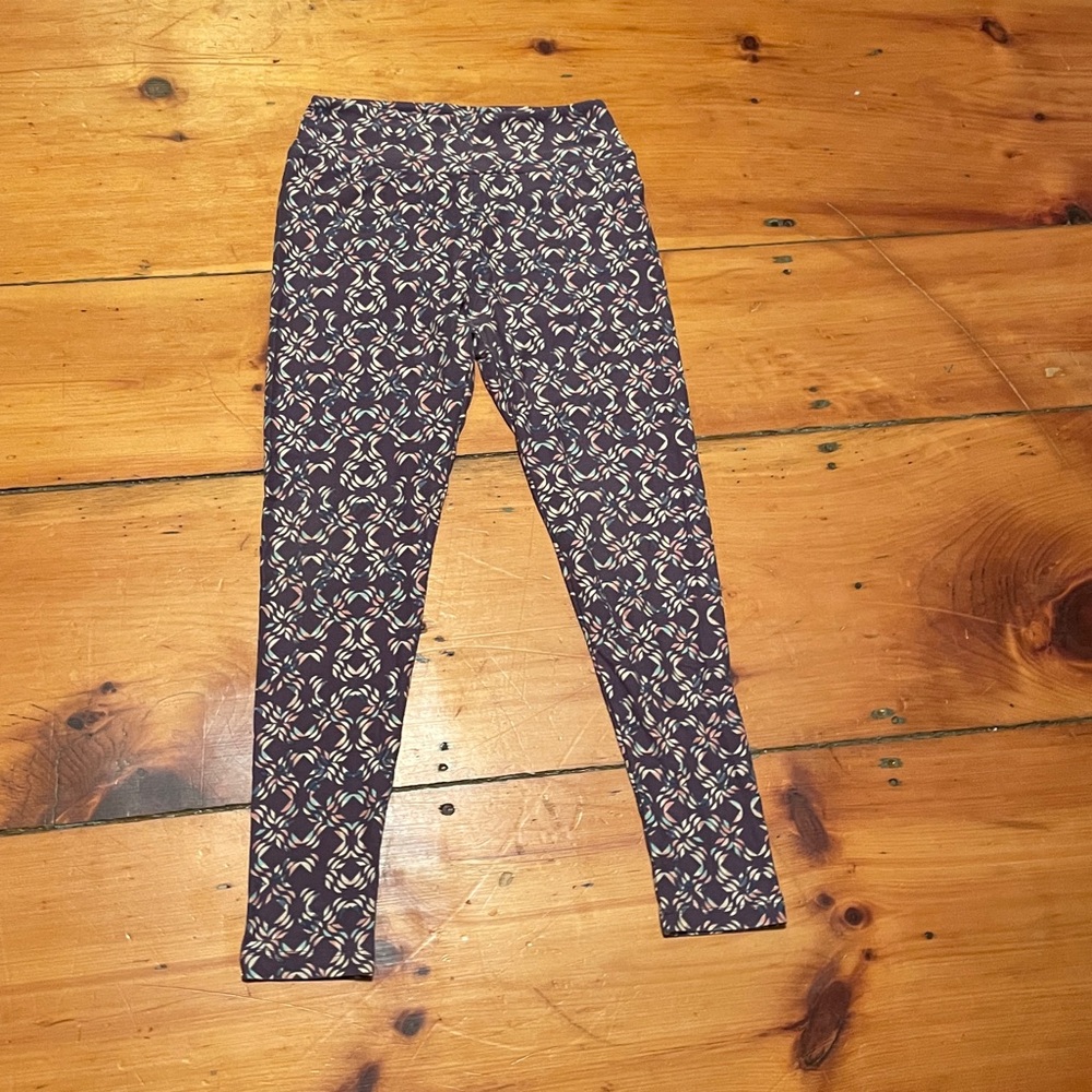 LuLaRoe Patterned Leggings - Black and White